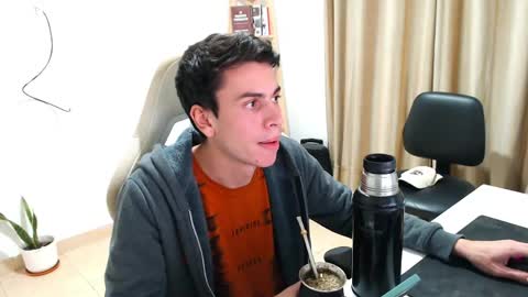 Matias online show from 8, 5, 2026