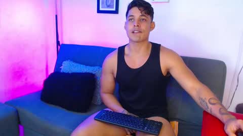 Snapshot of axell_dior chatting on 17, 1, 2025 axell online show from 17, 1, 2025