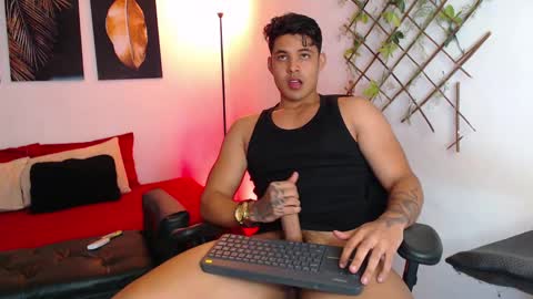 Snapshot of axell_dior chatting on 19, 2, 2025 axell online show from 19, 2, 2025