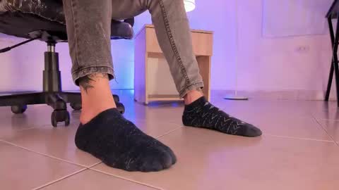 im your little femboy  ALEX   online show from 22, 12, 2025