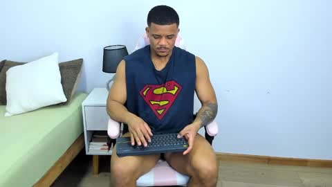 AXEL DA SILVA online show from 14, 9, 2025