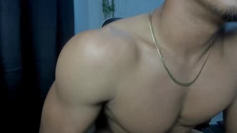 axelsavage042 online show from 19, 12, 2025