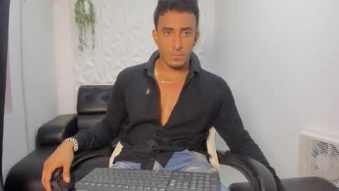 axelsavage042 online show from 22, 12, 2025