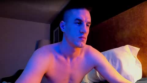 Axl online show from 14, 2, 2025