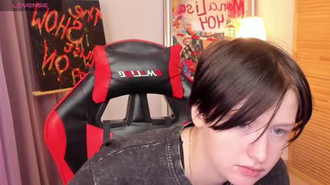 ayaks online show from 17, 9, 2025