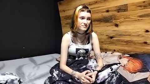 Snapshot of ayannapoellinetz chatting on 1, 10, 2025 Eva online show from 1, 10, 2025