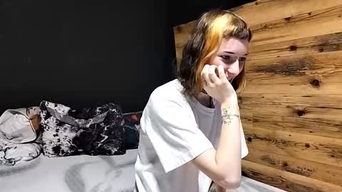 Snapshot of ayannapoellinetz chatting on 6, 10, 2025 Eva online show from 6, 10, 2025