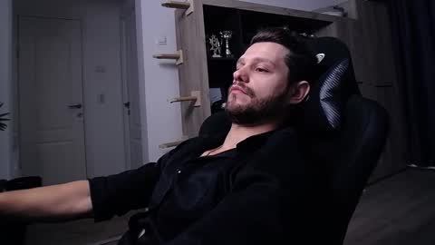 Snapshot of aydanblakeofficial chatting on 13, 11, 2025 Aydan Blake Official online show from 13, 11, 2025