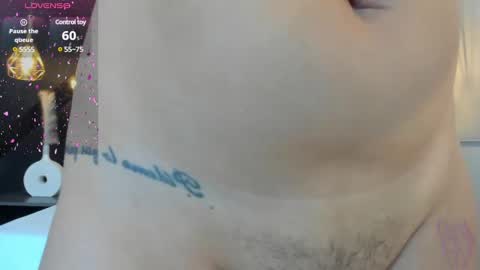 Alyda Jaramillo online show from 9, 3, 2025