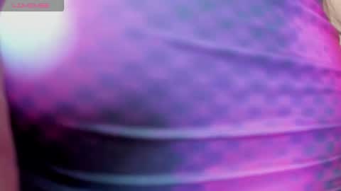 Alyda Jaramillo online show from 7, 4, 2026