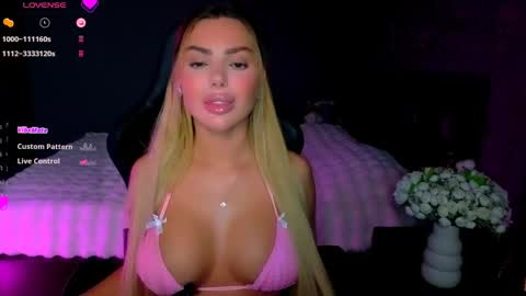 Snapshot of ayla_demir chatting on 27, 5, 2026 Ayla Demir online show from 27, 5, 2026