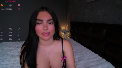 Snapshot of aylademir chatting on 8, 1, 2025 Ayla online show from 8, 1, 2025