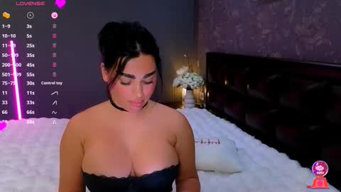 Snapshot of aylademir chatting on 13, 10, 2025 Ayla online show from 13, 10, 2025