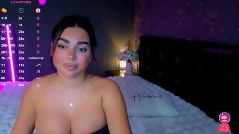 Snapshot of aylademir chatting on 21, 10, 2025 Ayla online show from 21, 10, 2025
