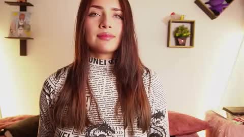 SOPHY ROGERS online show from 22, 12, 2025