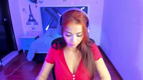 Aylin online show from 10, 2, 2025