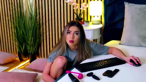 AylinRosee online show from 17, 5, 2026