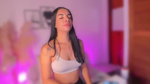 Snapshot of aylinz chatting on 27, 3, 2026 Alish online show from 27, 3, 2026