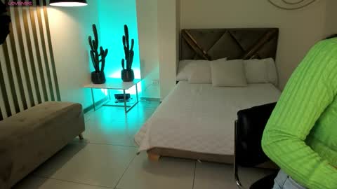 Ayshel online show from 26, 11, 2025