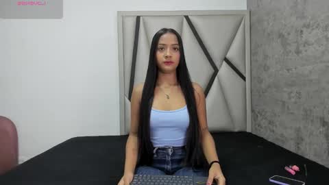 Aysheldoll online show from 3, 2, 2026