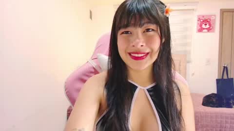   online show from 13, 4, 2026