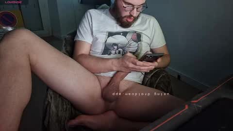 Snapshot of azagal22 chatting on 8, 1, 2025 justin online show from 8, 1, 2025