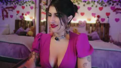 Snapshot of azaharnoor chatting on 10, 6, 2026 Azahar online show from 10, 6, 2026
