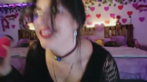 Snapshot of azaharnoor chatting on 11, 6, 2026 Azahar online show from 11, 6, 2026