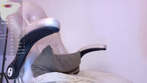 Adriana online show from 8, 3, 2025