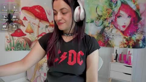 Azucena R online show from 19, 9, 2025