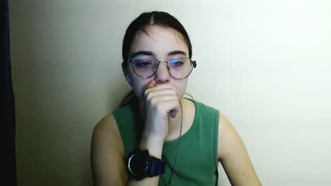 azumi_chan_ online show from 13, 12, 2025