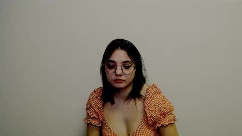 azumi_chan_ online show from 8, 1, 2026