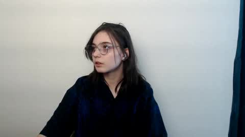 azumi_chan_ online show from 11, 2, 2026