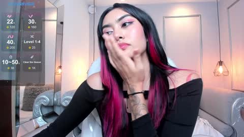 Snapshot of azurakindong chatting on 20, 1, 2025 Azura online show from 20, 1, 2025