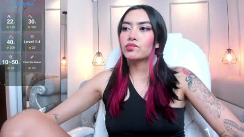 Snapshot of azurakindong chatting on 23, 1, 2025 Azura online show from 23, 1, 2025