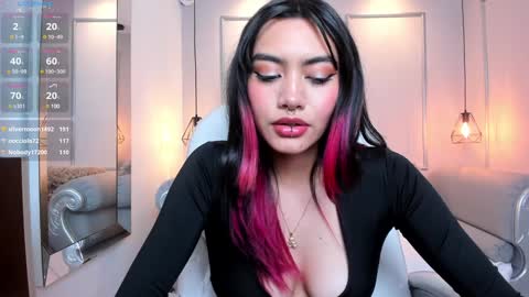 Snapshot of azurakindong chatting on 29, 1, 2025 Azura online show from 29, 1, 2025