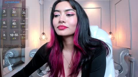 Snapshot of azurakindong chatting on 3, 2, 2025 Azura online show from 3, 2, 2025