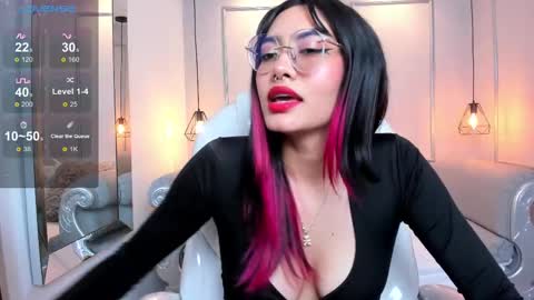 Snapshot of azurakindong chatting on 13, 2, 2025 Azura online show from 13, 2, 2025