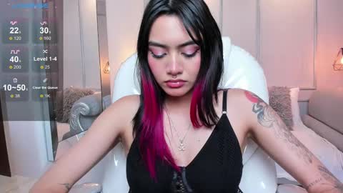 Snapshot of azurakindong chatting on 19, 2, 2025 Azura online show from 19, 2, 2025