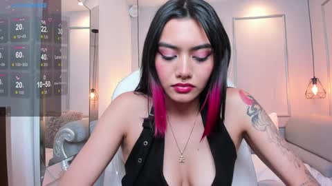 Snapshot of azurakindong chatting on 26, 2, 2025 Azura online show from 26, 2, 2025