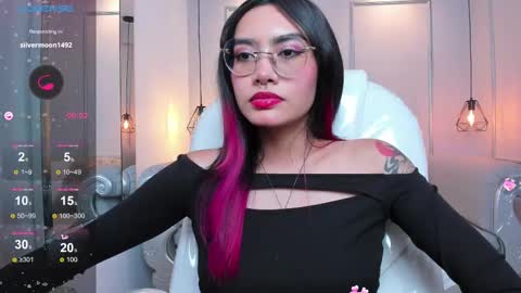 Snapshot of azurakindong chatting on 7, 3, 2025 Azura online show from 7, 3, 2025