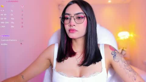 Azura online show from 15, 4, 2026