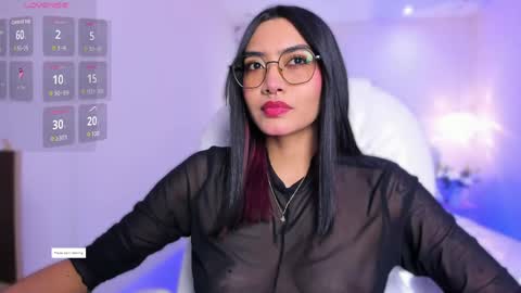 Azura online show from 9, 6, 2026