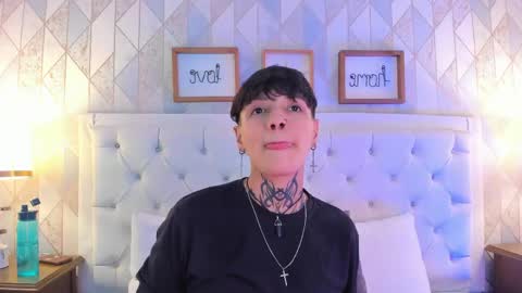 Anny online show from 12, 4, 2026