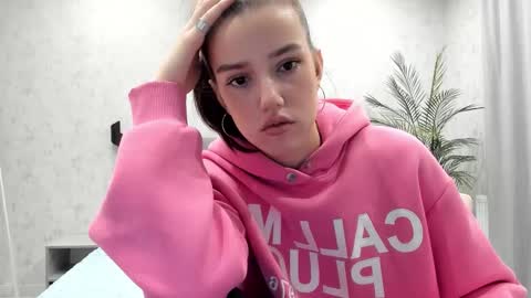 Monica online show from 6, 1, 2026