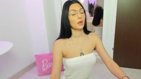 baby_ava_ online show from 15, 2, 2026