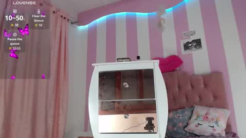 Snapshot of baby_candy22 chatting on 11, 11, 2025 zaleya online show from 11, 11, 2025