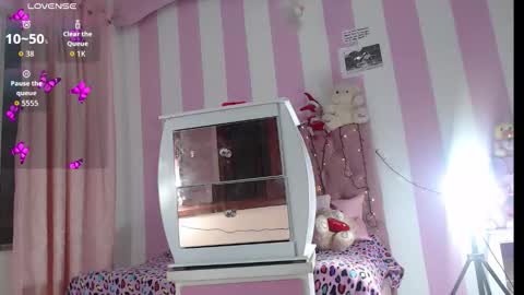 Snapshot of baby_candy22 chatting on 2, 12, 2025 zaleya online show from 2, 12, 2025