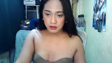 cassandra online show from 8, 4, 2026