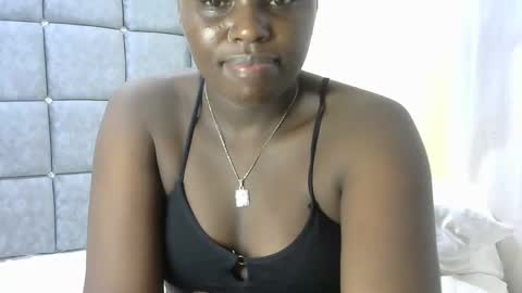 Snapshot of baby_cool430496 chatting on 26, 12, 2024 baby cool online show from 26, 12, 2024